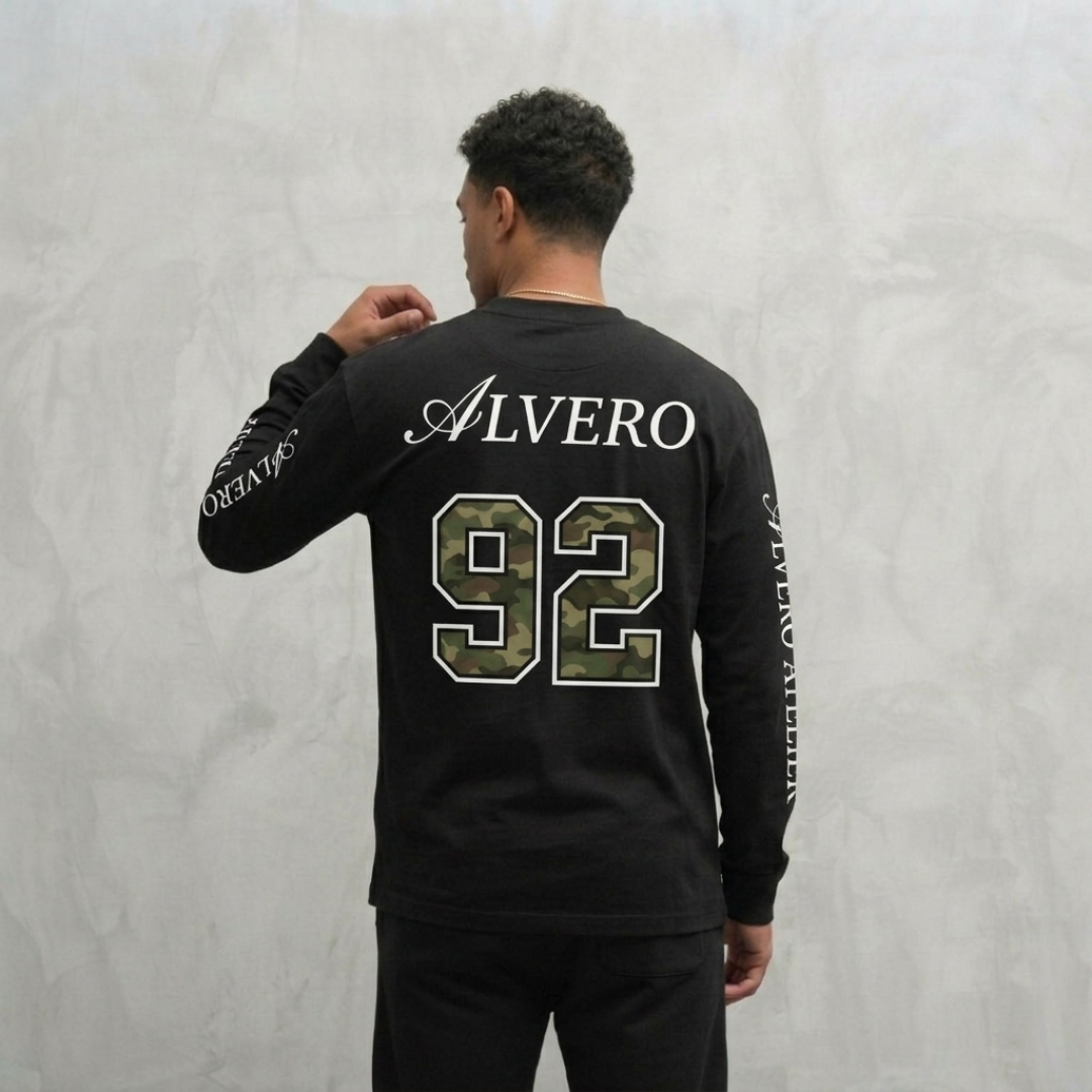 2026 LONGSLEEVE- ZWART
