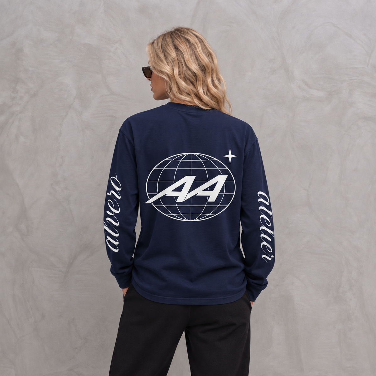 9030 LONGSLEEVE DUNKELBLAU